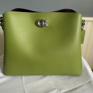 Coach Willow Shoulder Crossbody Bucket Bag Dark Lime Green Pebbled Leather